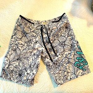 Roxy ladies shorts